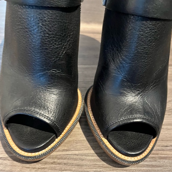 Belstaff Open Toe Italian shoes - Picture 4 of 7